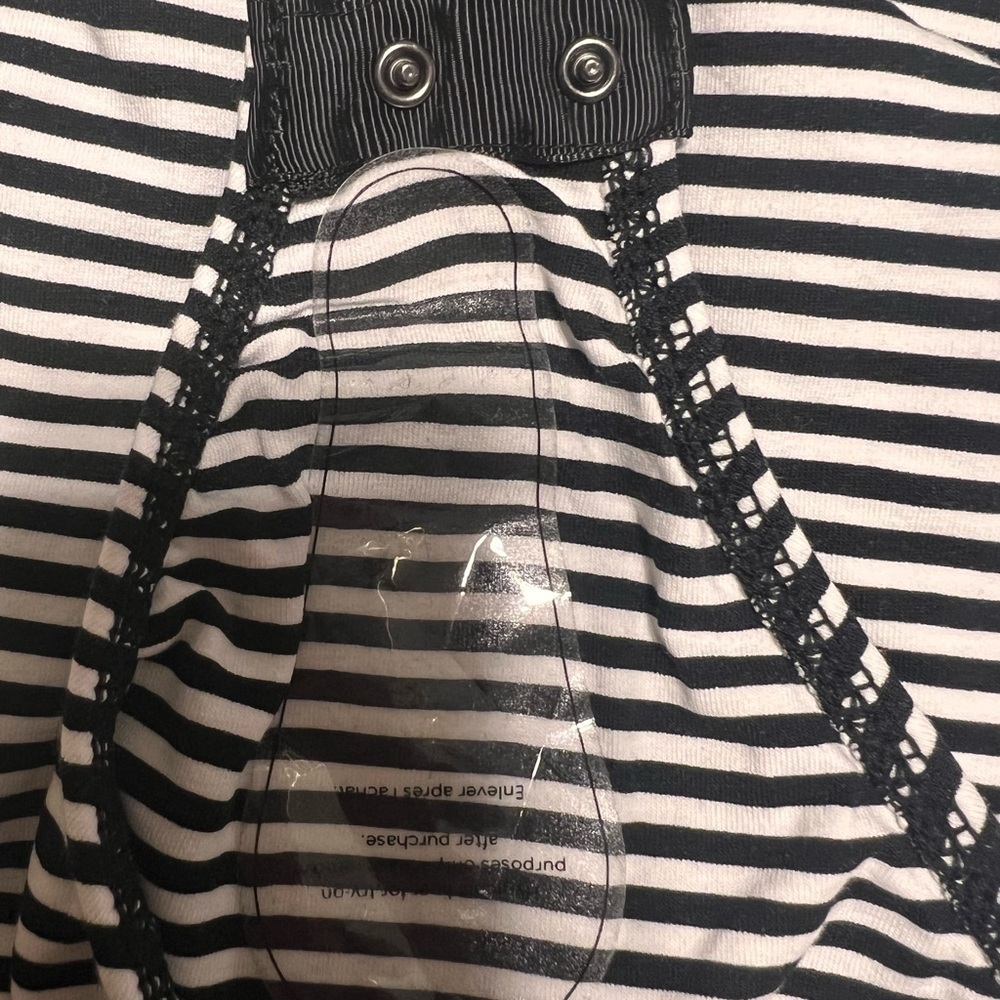 Classic Black and White Striped Sleeveless
Bodysuit. NWT.Sz/L - Picture 7 of 7